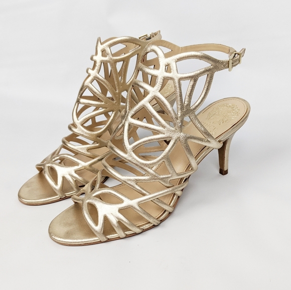 vince camuto pelena